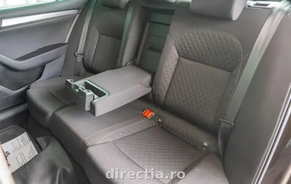 Poza anunț 24