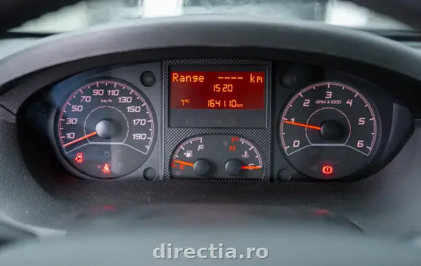 Poza anunț 19