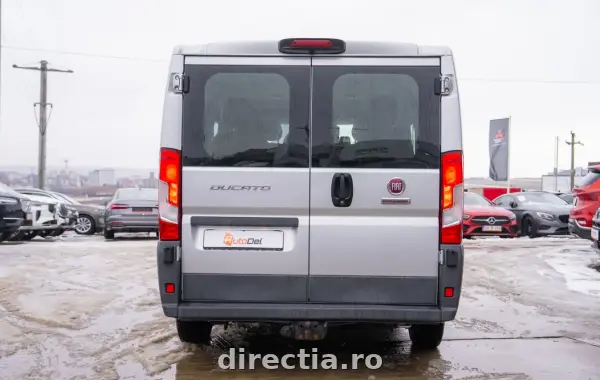 Poza anunț 10