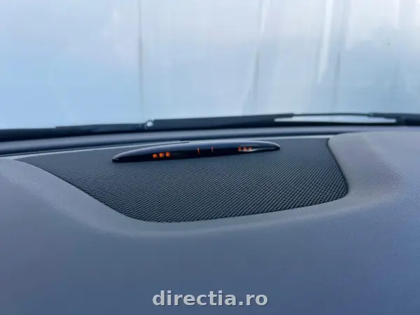 Poza anunț 13