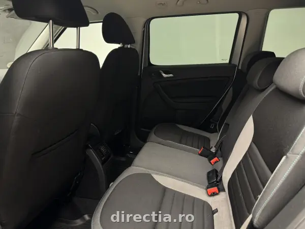 Poza anunț 14