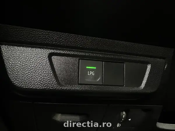Poza anunț 19