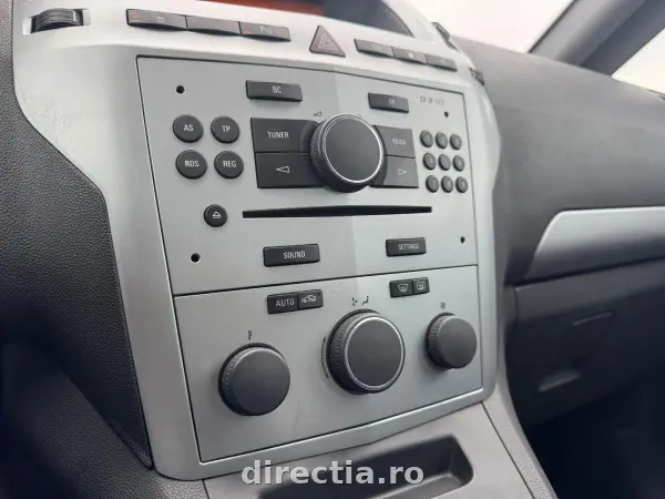 Poza anunț 12