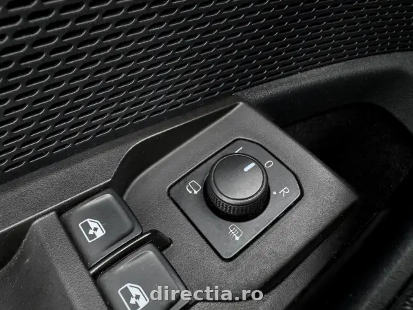 Poza anunț 18