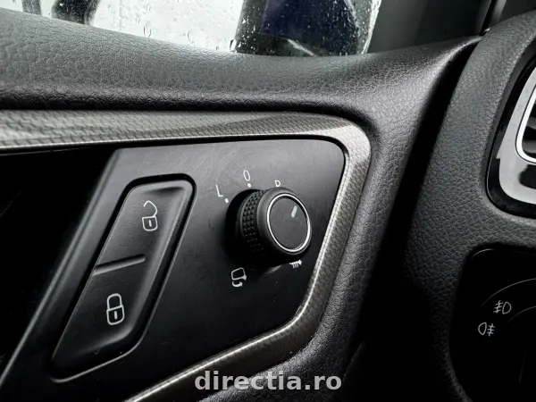 Poza anunț 18