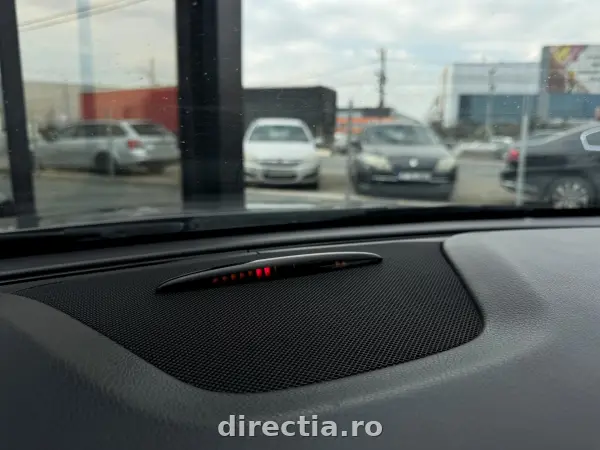 Poza anunț 12
