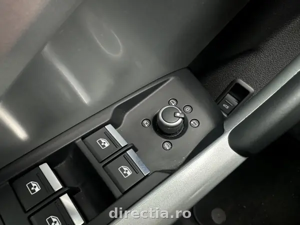 Poza anunț 17