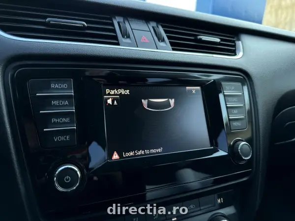 Poza anunț 12