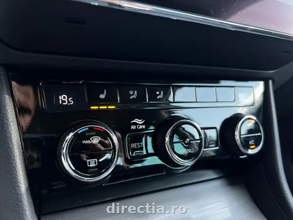 Poza anunț 23