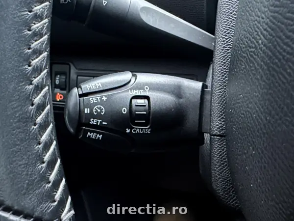 Poza anunț 18