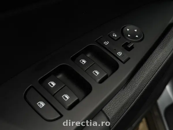Poza anunț 24