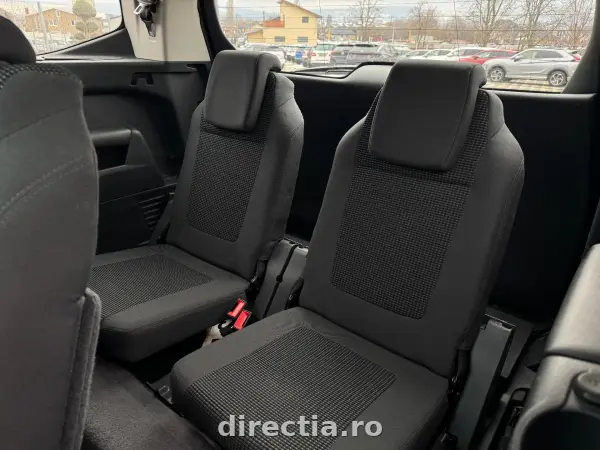 Poza anunț 12