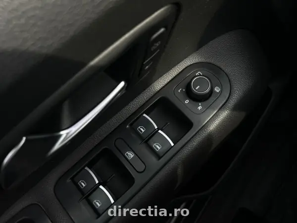 Poza anunț 23