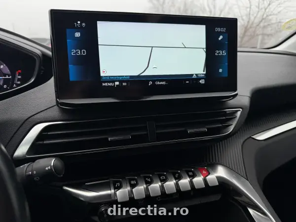 Poza anunț 12