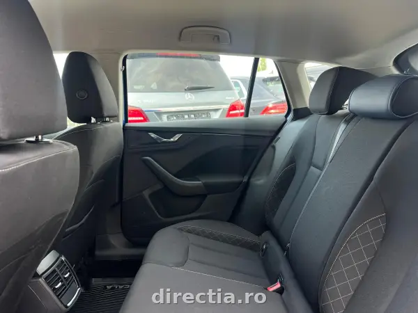 Poza anunț 23