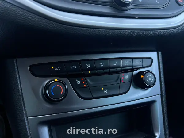 Poza anunț 12