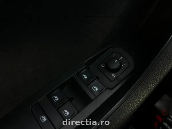 Poza anunț 28