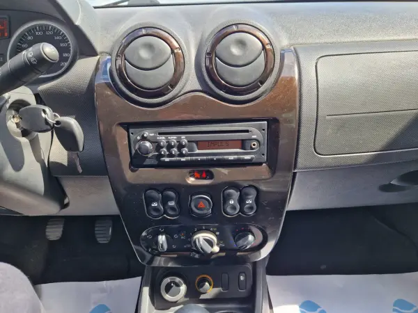 Poza anunț 25