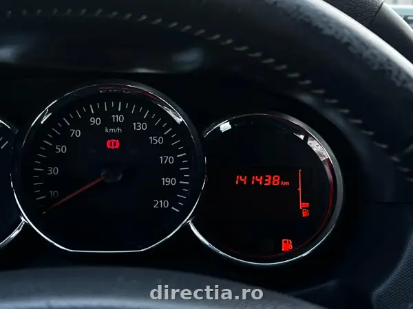 Poza anunț 13