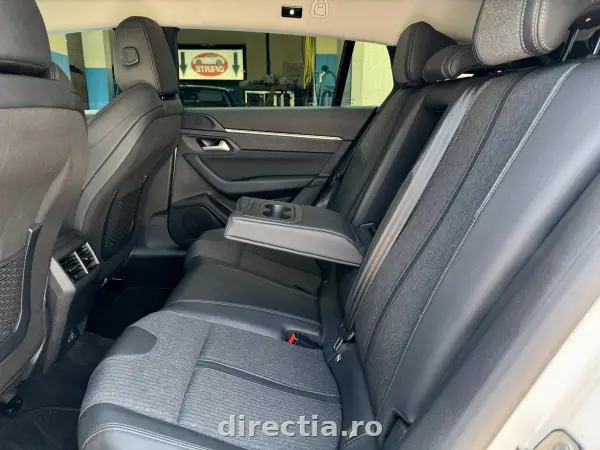 Poza anunț 23