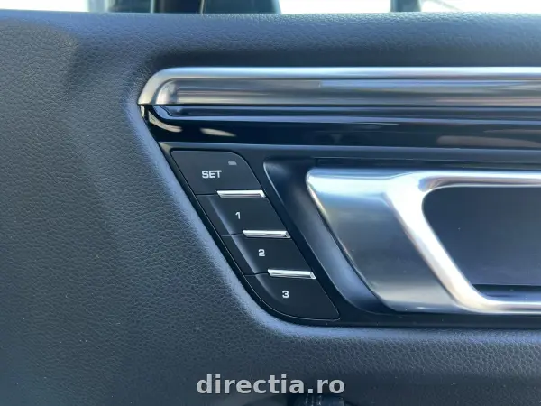 Poza anunț 14
