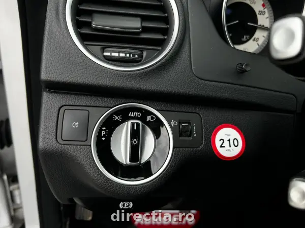 Poza anunț 18