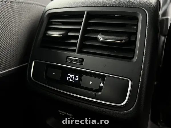 Poza anunț 12