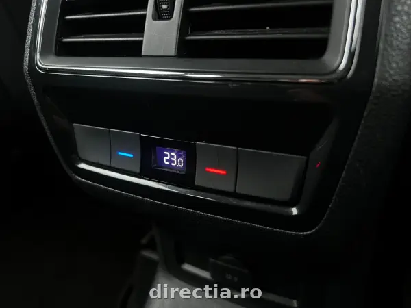 Poza anunț 13