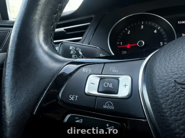 Poza anunț 12