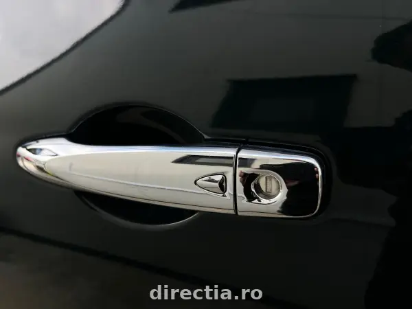 Poza anunț 12