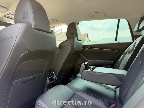 Poza anunț 32