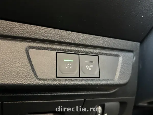 Poza anunț 28