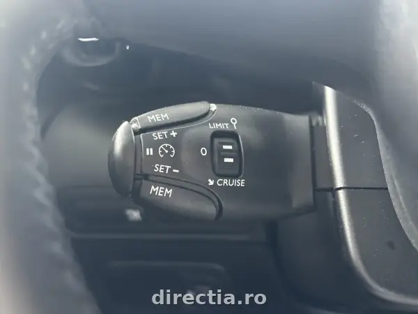 Poza anunț 18
