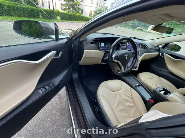 Poza anunț 8