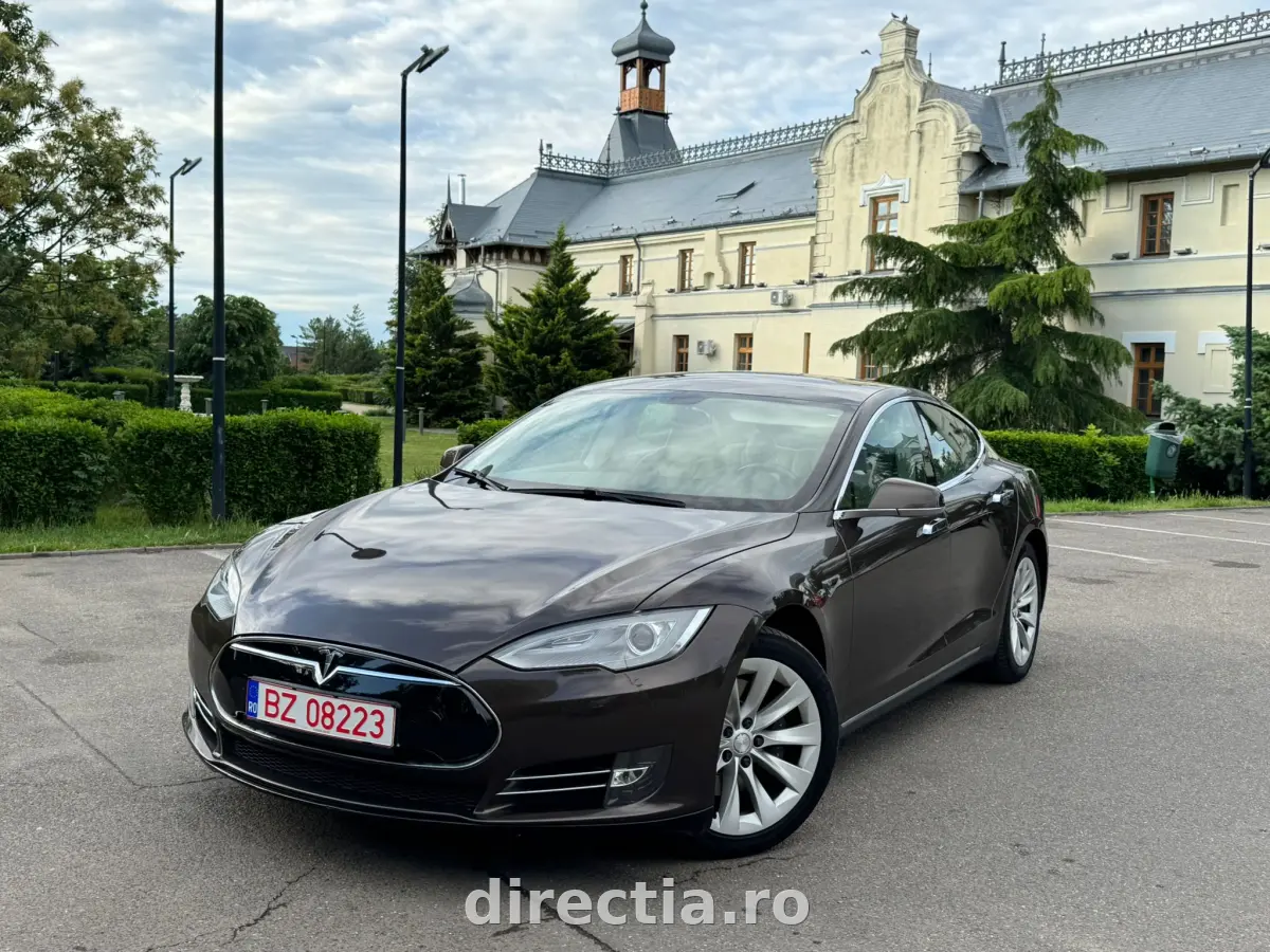 Poza principală