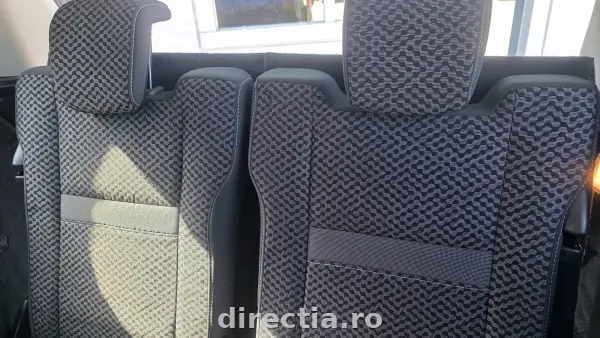 Poza anunț 19