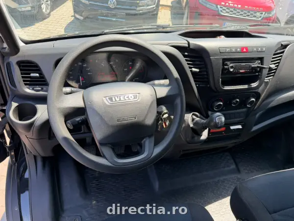 Poza anunț 11