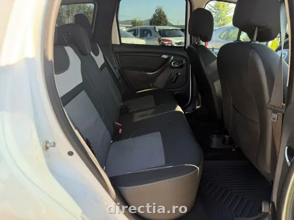 Poza anunț 13