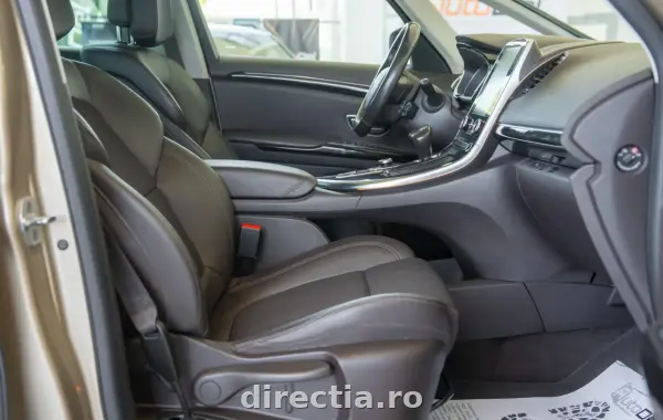 Poza anunț 12