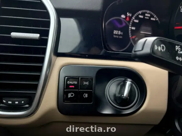 Poza anunț 24