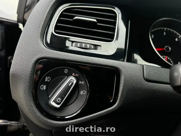 Poza anunț 12