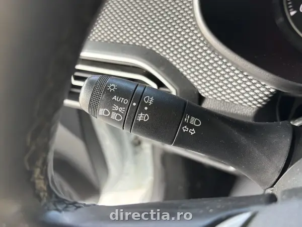 Poza anunț 12