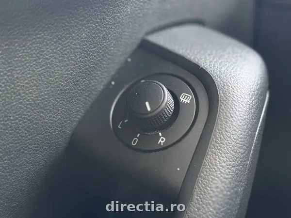 Poza anunț 28