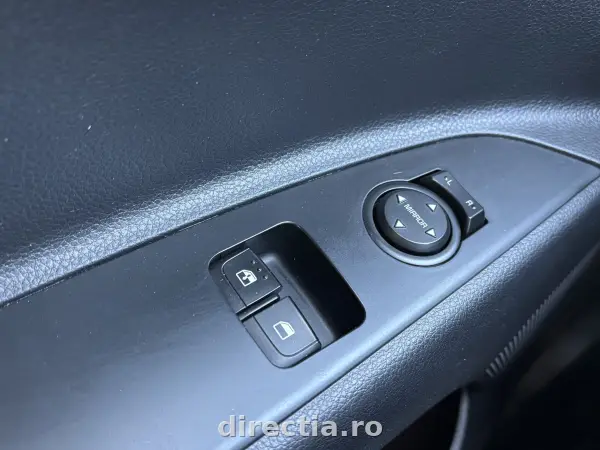 Poza anunț 23