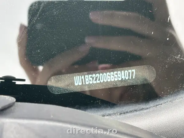 Poza anunț 33