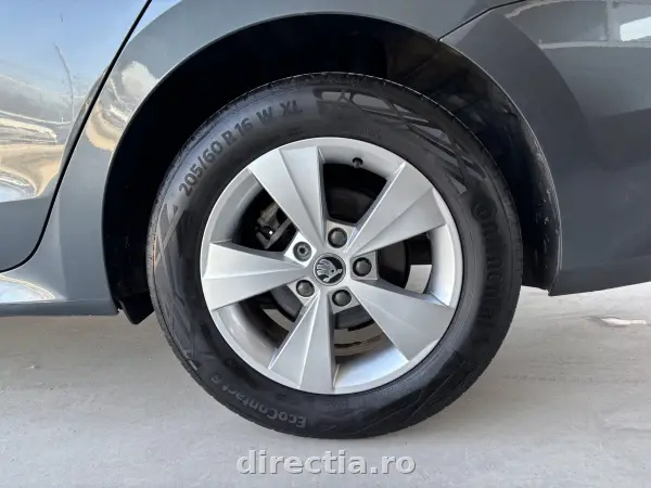 Poza anunț 36