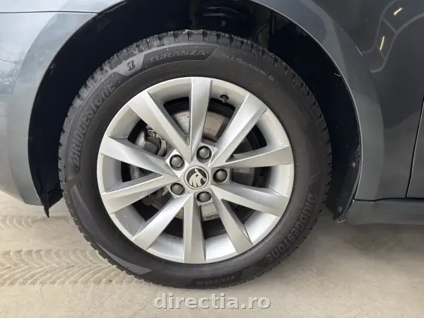 Poza anunț 37