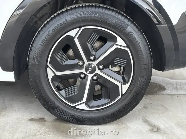 Poza anunț 37