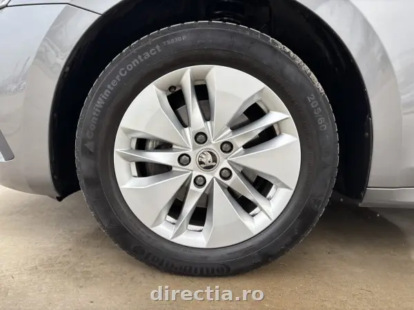 Poza anunț 35