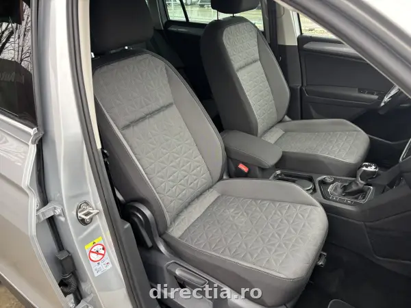Poza anunț 36